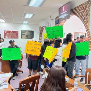 𝐅𝐮𝐭𝐛𝐨𝐥𝐢𝐬𝐭𝐚𝐬 𝐬𝐞 𝐦𝐚𝐧𝐢𝐟𝐢𝐞𝐬𝐭𝐚𝐧 𝐞𝐧 𝐂𝐚𝐛𝐢𝐥𝐝𝐨 𝐝𝐞 𝐓𝐞𝐩𝐞𝐣𝐢 imagen destacada