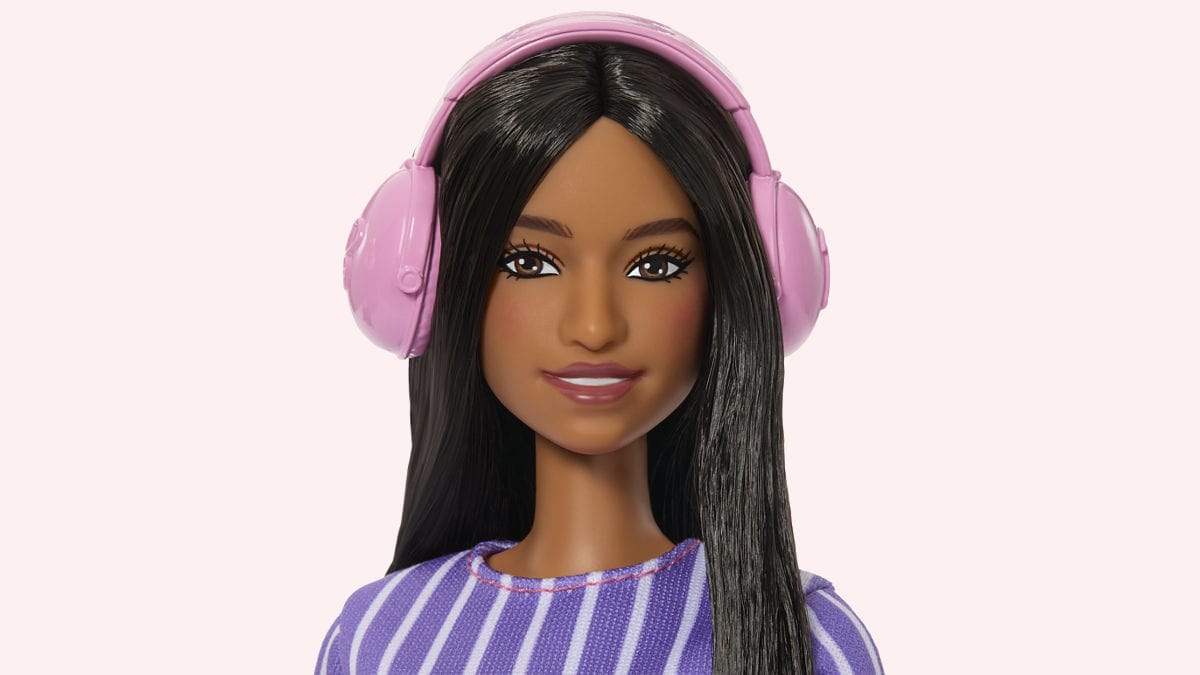 Barbie da un paso histórico y presenta su primera muñeca autista imagen destacada